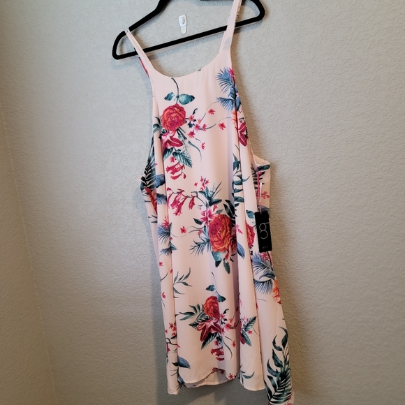NWT Naples Pink Floral Swing Halter Dress - Picture 4 of 12